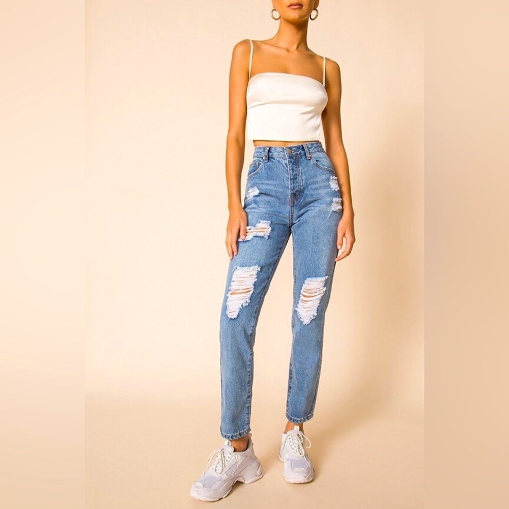 NWT REVOLVE SUPERDOWN Miranda Distressed Jeans Blue Wash 26
